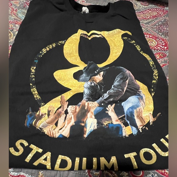 Garth Brook Stadium Tour 2022 - Picture 2 of 4